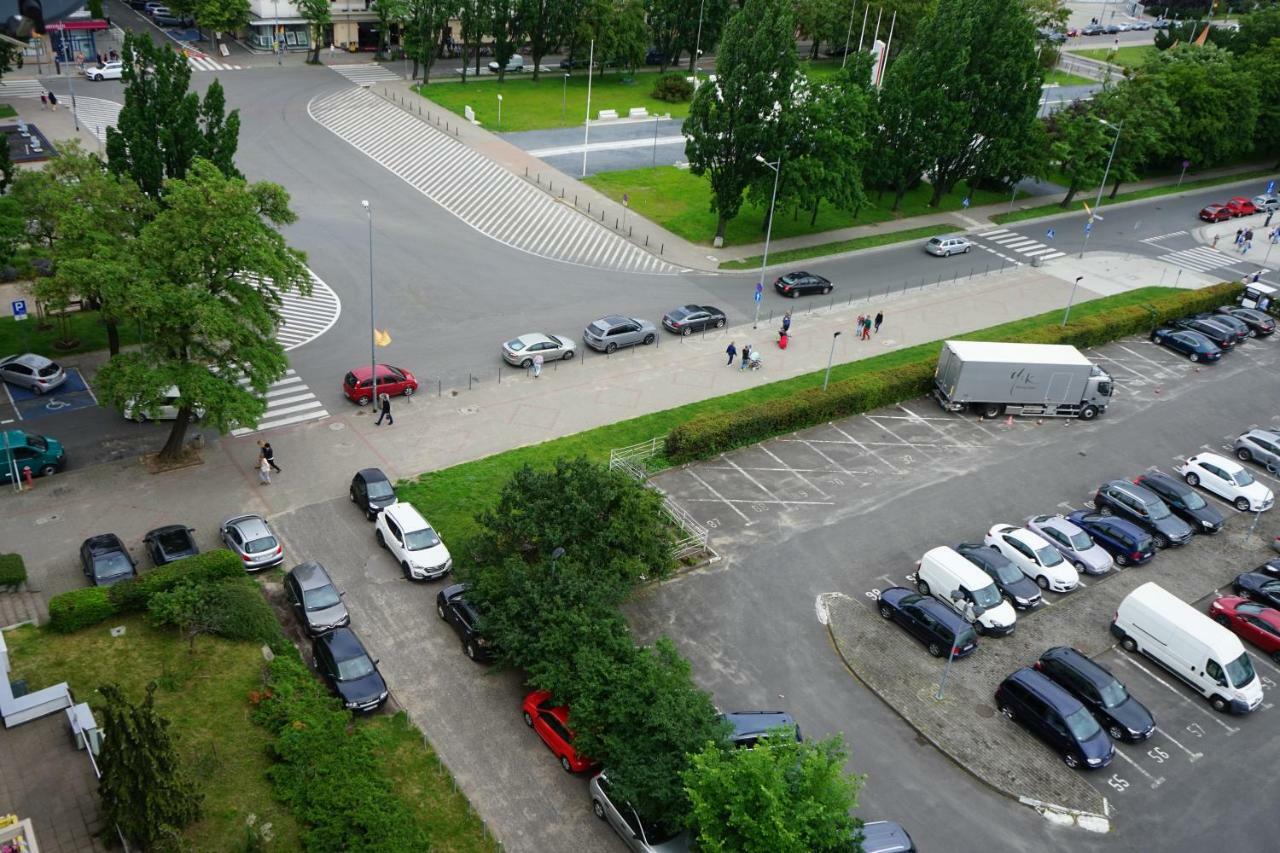 Sloneczny Skwer 13 Apartment Gdynia Luaran gambar